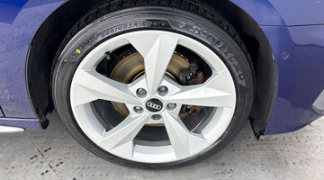 2021 Audi TFSI 35 S line Sportback S Tronic Euro 6 5-door (Blue) - Image: 5