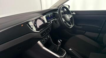 2025 Volkswagen 1.0 TSI Life Euro 6 5-door (Grey) - Image: 2