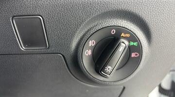 2025 SEAT 1.0 TSI FR DSG Euro 6 5-door (White) - Image: 20