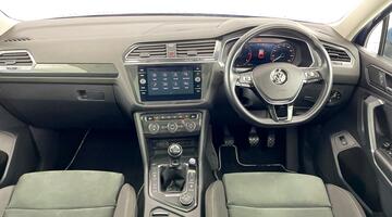 2018 Volkswagen 2.0 TDI SEL 4Motion Euro 6 5-door (Blue) - Image: 8