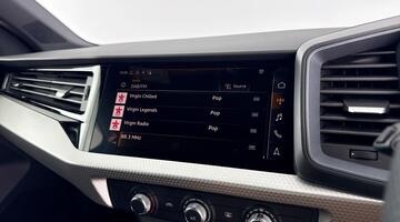 2025 Audi 1.0 TFSI 30 Black Edition Sportback S Tronic Euro 6 5-door (Blue) - Image: 16