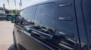 2025 Volkswagen Pro 79kWh Style Auto 5-door (SWB, 5Seat) (Black) - Image: 16