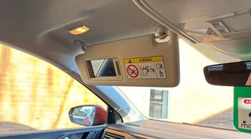 2023 Volkswagen 1.0 TSI Life Euro 6 5-door (Red) - Image: 44