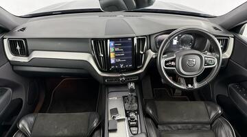 2019 Volvo 2.0 D4 R-Design Auto Euro 6 5-door (Black) - Image: 8
