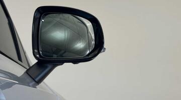 2025 Volvo 2.0 T8 18.8kWh Ultra Dark Auto 4WD Euro 6 5-door (Silver) - Image: 21