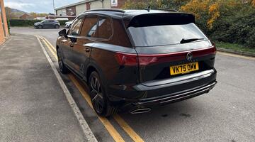 2025 Volkswagen 3.0 TDI V6 Black Edition Tiptronic 4Motion Euro 6 5-door (Black) - Image: 19