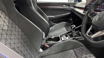 2025 Volkswagen TSI R-Line Euro 6 5-door (Blue) - Image: 10