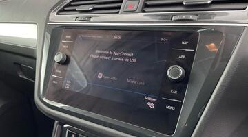 2018 Volkswagen 2.0 TDI SE Navigation DSG Euro 6 5-door (Grey) - Image: 16