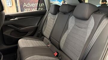 2025 Škoda 2.0 TDI SE Technology DSG Euro 6 5-door (Silver) - Image: 21