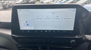 2025 Ford 2.0 320 EcoBlue Titanium Luxe Auto LEuro 6 5-door (Grey) - Image: 14