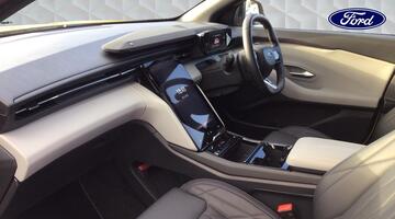 2025 Ford Extended Range 77kWh Premium Auto 5-door (Yellow) - Image: 2