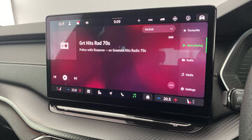 2025 Škoda 2.0 TDI SportLine DSG Euro 6 5-door (Blue) - Image: 17