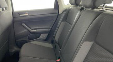 2022 Volkswagen 1.0 TSI Life Euro 6 5-door (Grey) - Image: 32