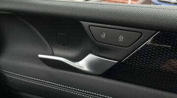 2025 Volkswagen ETSI MHEV Match DSG Euro 6 5-door (White) - Image: 18