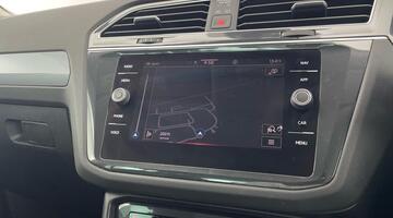 2022 Volkswagen TSI Active Euro 6 5-door (White) - Image: 26