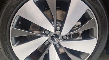 2025 Audi 100kWh Performance S line Auto 5-door (Blue) - Image: 10