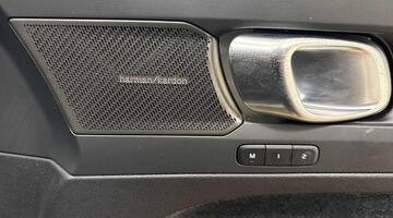 2022 Volvo Recharge 69kWh Ultimate Auto 5-door (Silver) - Image: 27