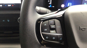 2025 Ford 2.0 320 EcoBlue Trend Crew Van LH1 Euro 6 5-door (White) - Image: 28