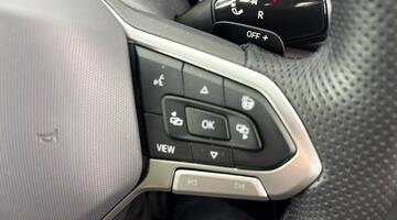 2024 Volkswagen 2.0 TDI R-Line DSG Euro 6 5-door (Grey) - Image: 13