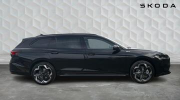 2025 Škoda 2.0 TSI SportLine DSG Euro 6 5-door (Black) - Image: 4