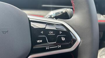 2025 Volkswagen GTX 86kWh Plus Tourer Auto 4Motion 5-door (Red) - Image: 14