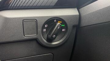 2024 Volkswagen 1.0 TSI Black Edition DSG Euro 6 5-door (Silver) - Image: 24