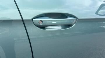 2025 Volkswagen TSI eHybrid 19.7kWh R-Line DSG Euro 6 5-door (Green) - Image: 16