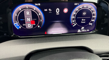 2025 Volkswagen 2.0 TSI R DSG 4Motion Euro 6 5-door (Black) - Image: 15