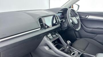 2022 Škoda TSI ACT SE Drive Euro 6 5-door (Orange) - Image: 2