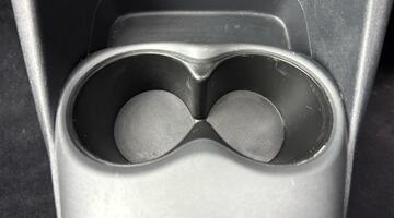 2020 Toyota 1.0 VVT-i x-trend Funroof x-shift Euro 6 5-door (White) - Image: 13