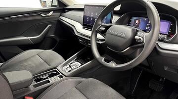 2025 Škoda TSI e-TEC MHEV ACT SE Technology DSG Euro 6 5-door (White) - Image: 6