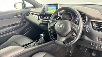 2021 Toyota VVT-h Excel CVT Euro 6 5-door (Grey) - Image: 6
