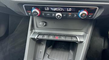 2025 Audi TFSI CoD 35 S line S Tronic Euro 6 5-door (Blue) - Image: 32