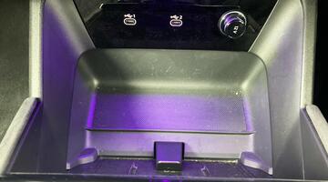 2025 Audi 100kWh Edition 1 Auto quattro 5-door (White) - Image: 14