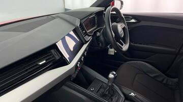 2022 Audi 1.0 TFSI 25 S line Sportback Euro 6 5-door (Red) - Image: 2