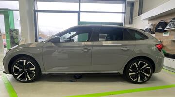 2026 Škoda Monte Carlo Edition 1.5 TSI 150 PS DSG (Grey) - Image: 4