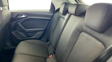 2019 Audi 1.0 TFSI 25 Technik Sportback Euro 6 5-door (Blue) - Image: 32