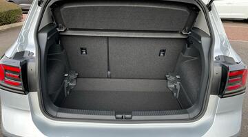 2025 Volkswagen 1.0 TSI Match Euro 6 5-door (Silver) - Image: 10