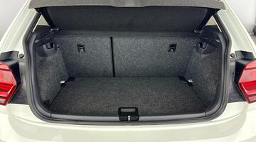 2021 Volkswagen 1.0 TSI Match Euro 6 5-door (White) - Image: 17