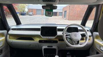 2024 Volkswagen Pro 77kWh Life Auto 5-door (Multicolour) - Image: 8