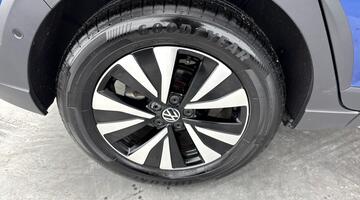 2023 Volkswagen 1.0 TSI Life DSG Euro 6 5-door (Blue) - Image: 22