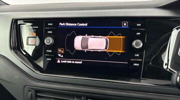 2025 Volkswagen 1.0 TSI R-Line DSG Euro 6 5-door (White) - Image: 13