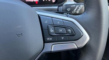 2025 Volkswagen TSI Match DSG Euro 6 5-door (Blue) - Image: 23