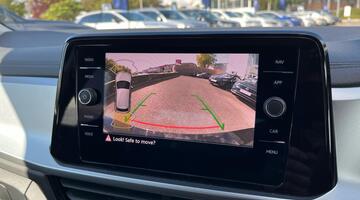 2025 Volkswagen TSI Match DSG Euro 6 5-door (Black) - Image: 19