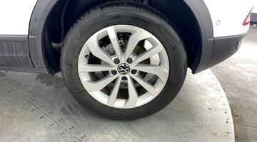 2024 Volkswagen TSI Match DSG Euro 6 5-door (White) - Image: 31