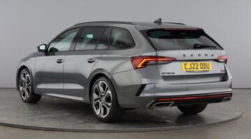 2022 Škoda 2.0 TDI vRS DSG Euro 6 5-door (Grey) - Image: 4