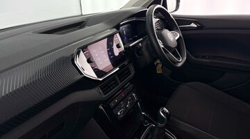 2023 Volkswagen 1.0 TSI Black Edition Euro 6 5-door (White) - Image: 2