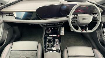 2025 Audi 100kWh Launch Edition Auto quattro 5-door (Grey) - Image: 8