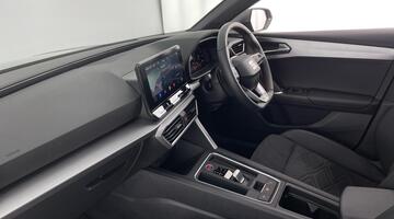 2024 SEAT EHybrid 13kWh FR Sport DSG Euro 6 5-door (Black) - Image: 2