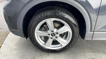 2022 Audi 2.0 TDI 30 Technik S Tronic Euro 6 5-door (Grey) - Image: 38